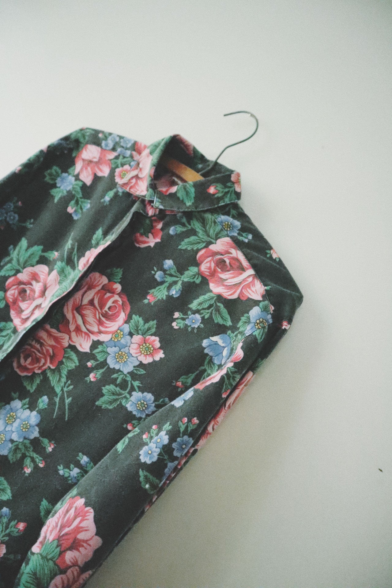 Cotton Top, Washed Black Floral