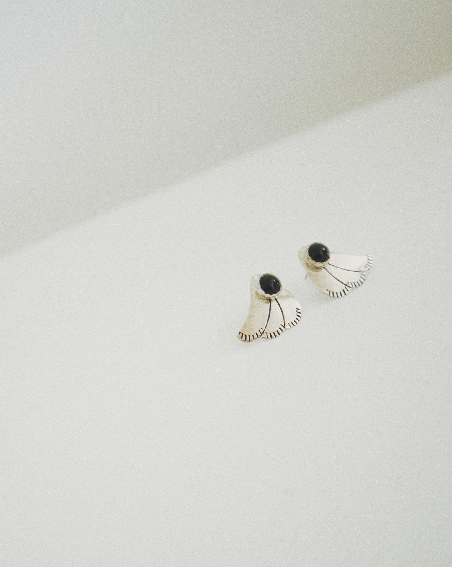 Vintage Navajo Earring, Sterling + Onyx