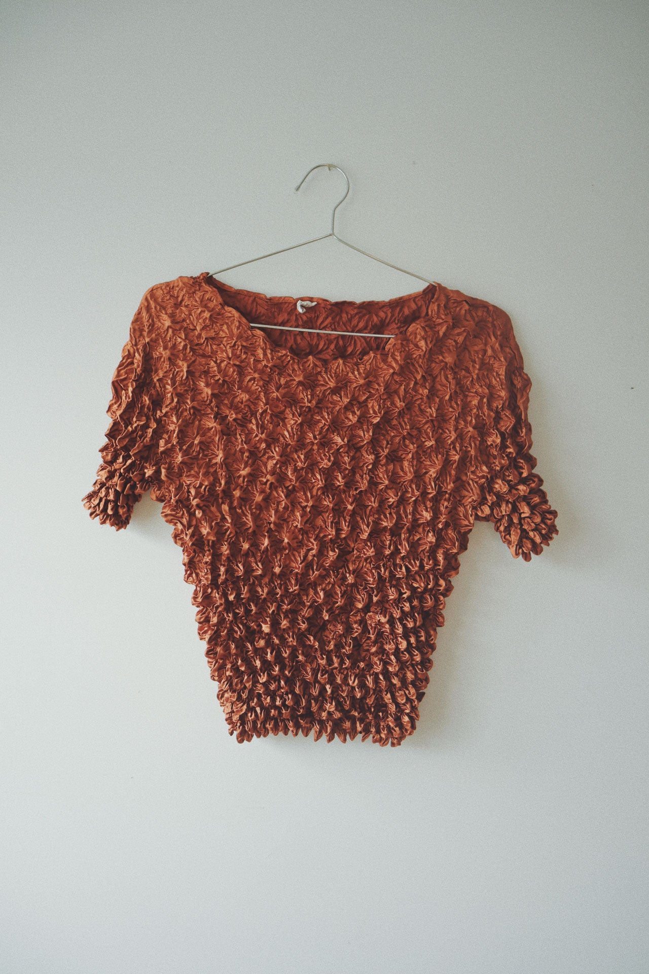 Popcorn Crinkle Top, Metallic Rust