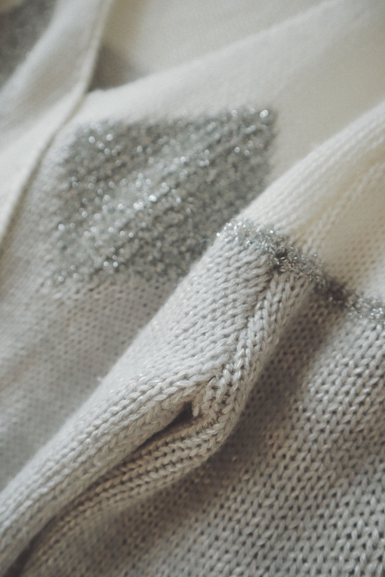 Diamond Motif Knit, Silver Sparkle