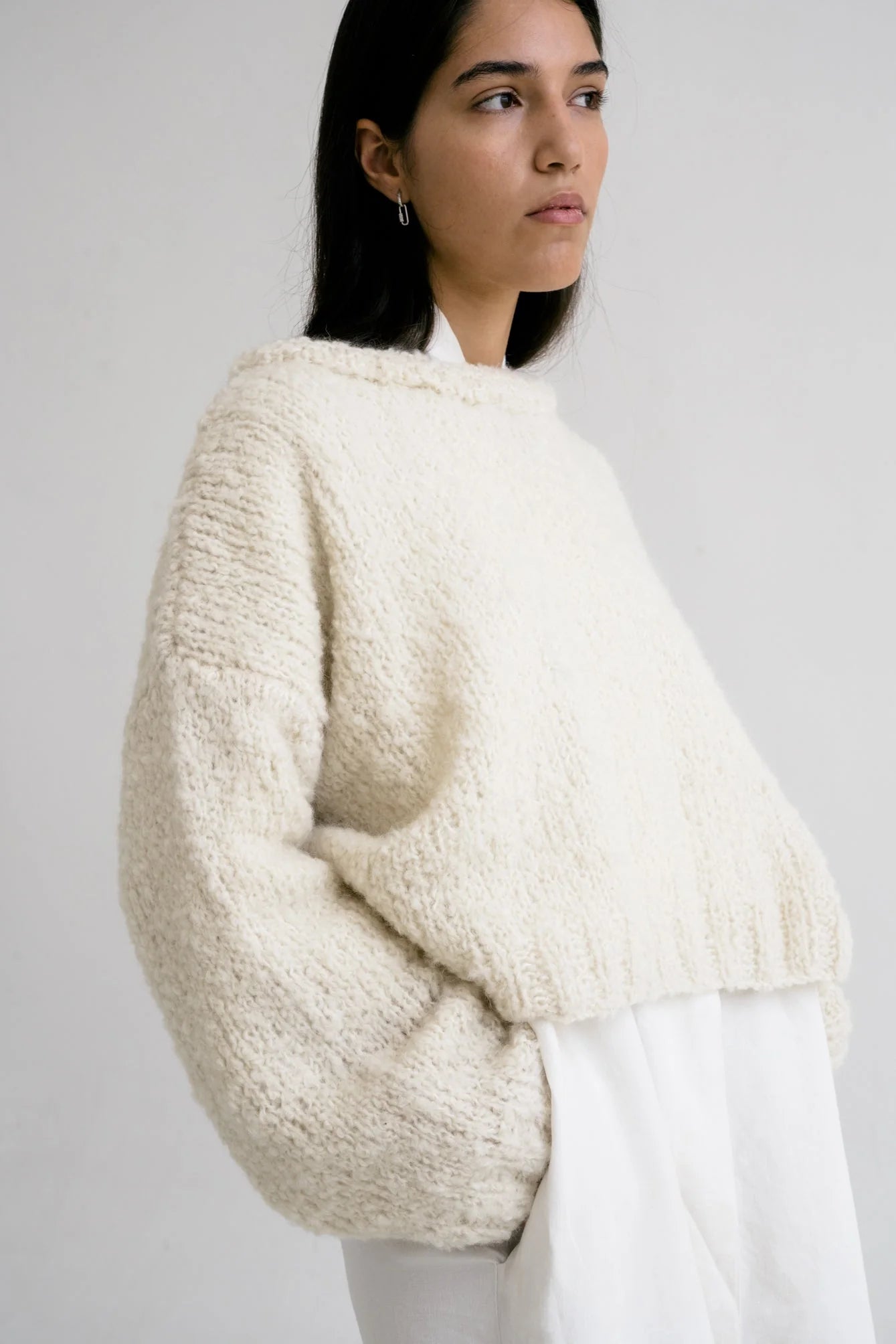 Agus Jumper, Ivory