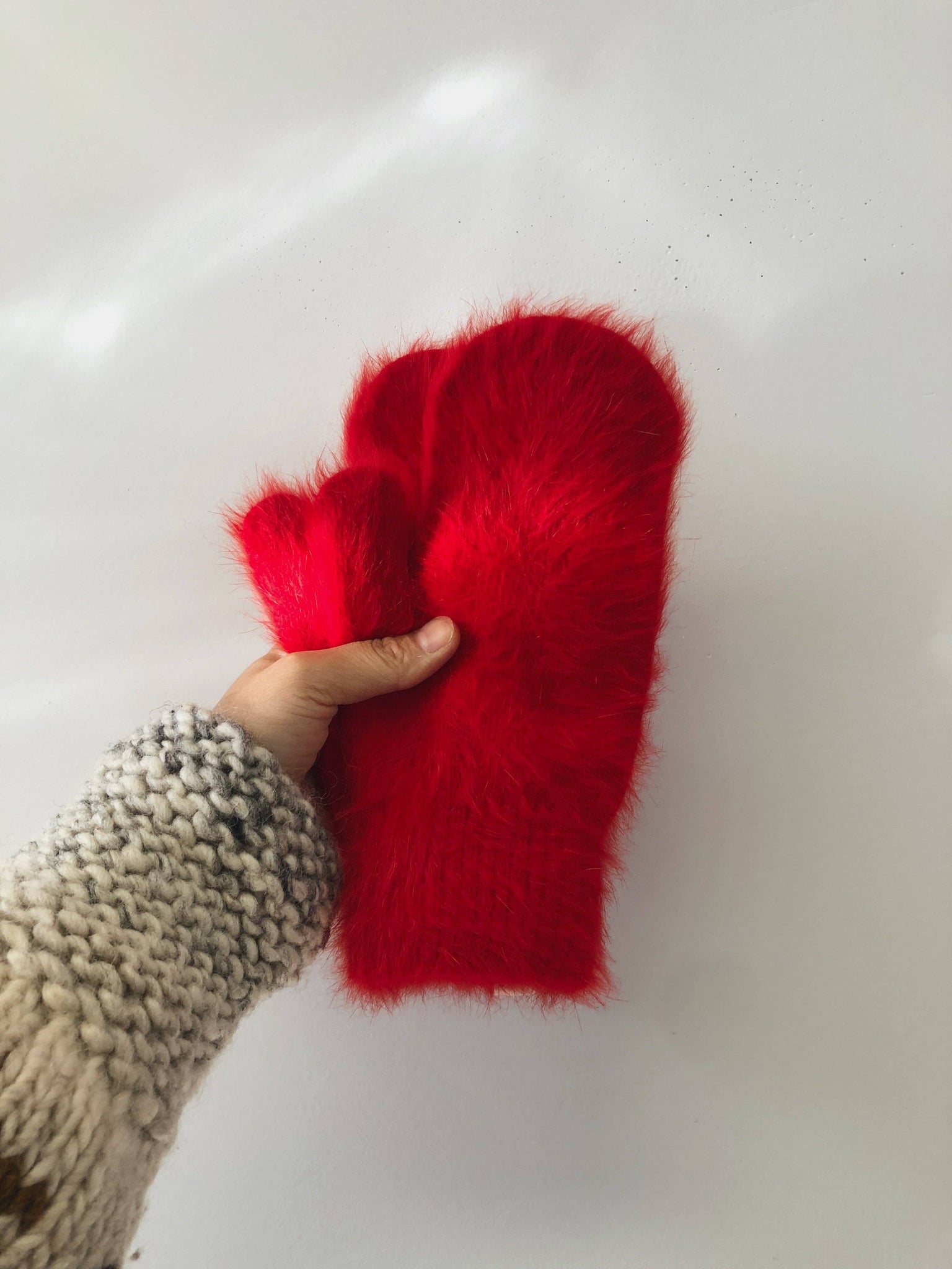 FLUFFY ANGORA MITTENS - crystal brights