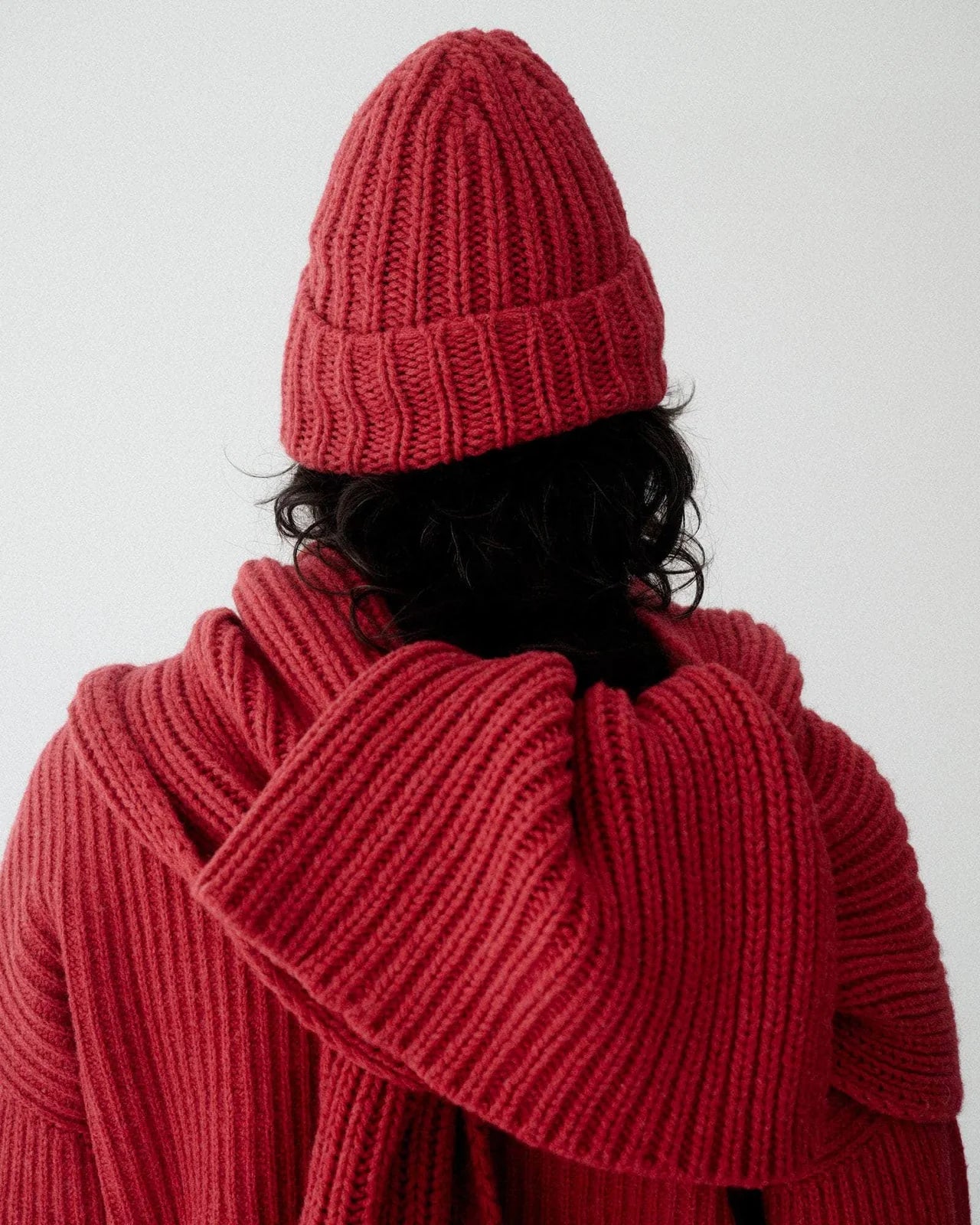 Mea Ribbed Beanie, Red