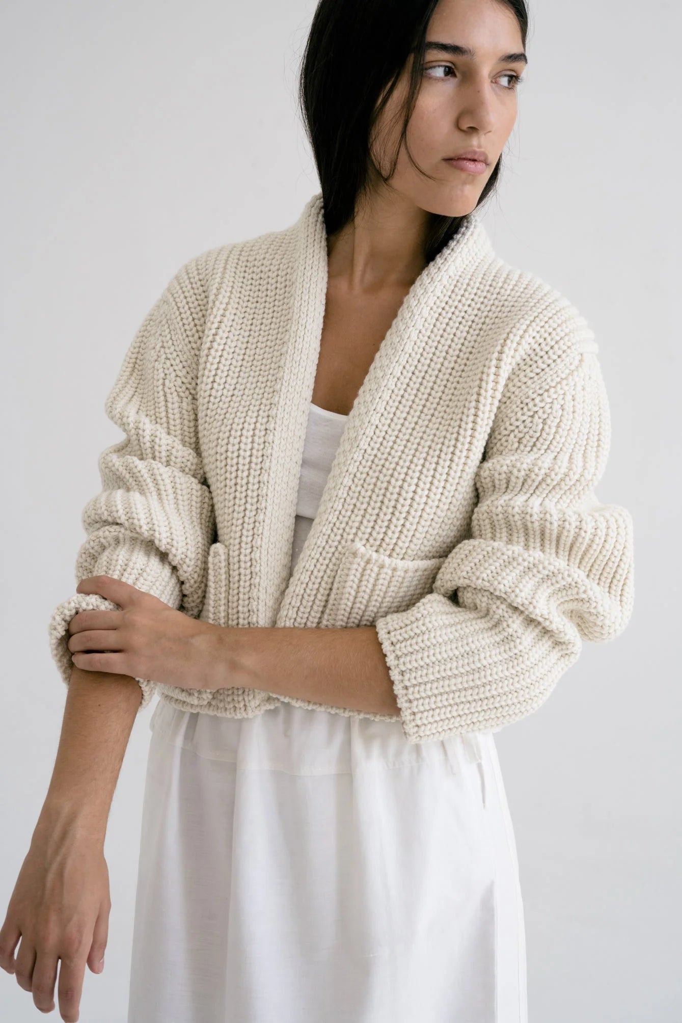 Boj Cardigan, Ivory